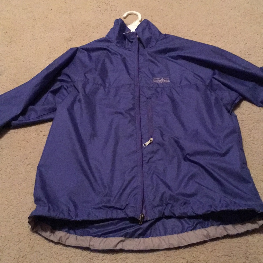 PRICE FIRM Patagonia wind/light spring jacket